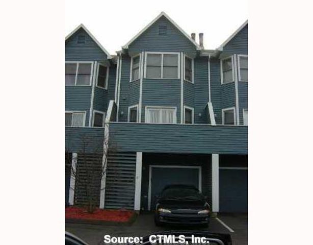 167 Old Foxon Road B-21, New Haven, CT 06513