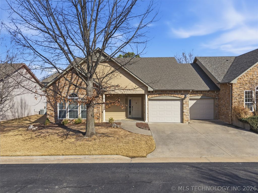 5010 W Birmingham Place, Broken Arrow, OK 74011