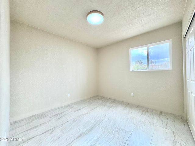 1136 MEADOWS Drive, Sierra Vista, AZ 85635