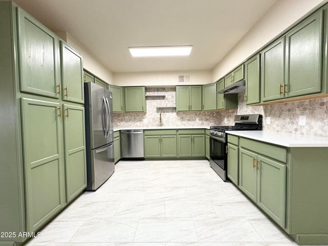 1136 MEADOWS Drive, Sierra Vista, AZ 85635