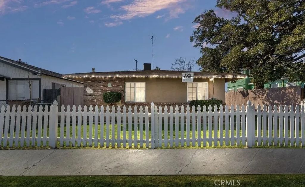 313 F, Bakersfield, CA 93304