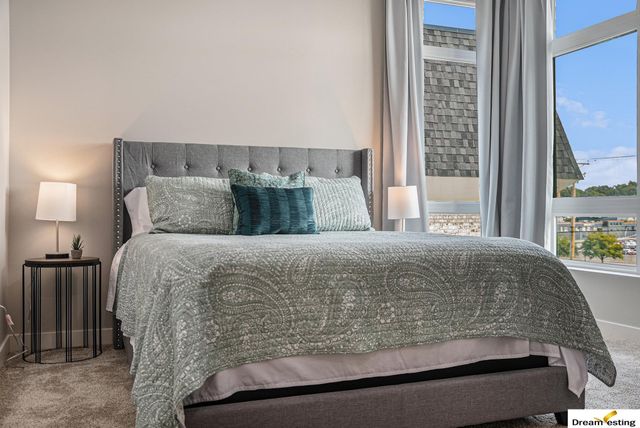 636 N 46th Street, Omaha, NE 68132