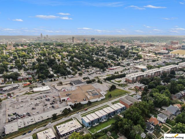 636 N 46th Street, Omaha, NE 68132