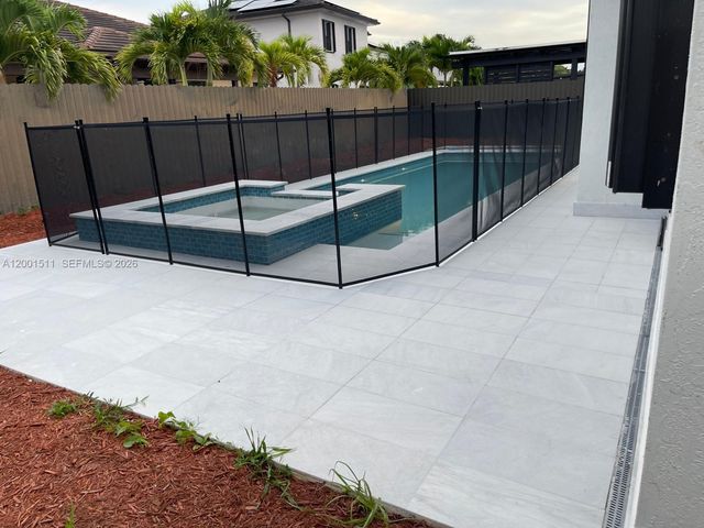 4451 SW 159th Path NA, Miami, FL 33185