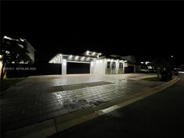 4451 SW 159th Path NA, Miami, FL 33185