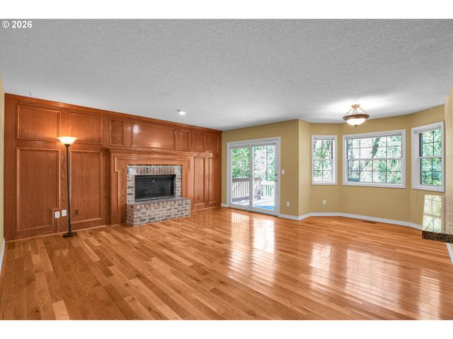 14300 SHERBROOK Pl, Lake Oswego, OR 97035