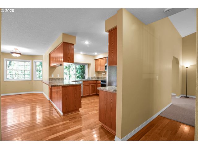 14300 SHERBROOK Pl, Lake Oswego, OR 97035