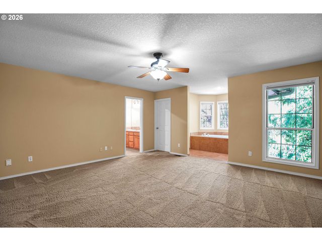 14300 SHERBROOK Pl, Lake Oswego, OR 97035