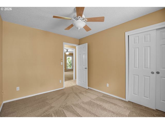 14300 SHERBROOK Pl, Lake Oswego, OR 97035