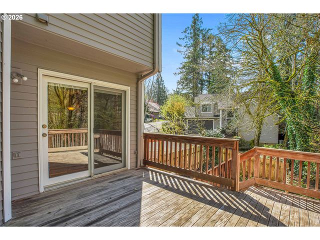 14300 SHERBROOK Pl, Lake Oswego, OR 97035