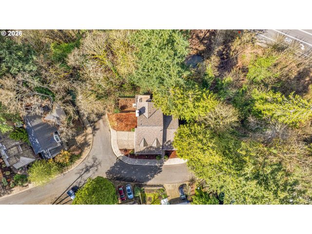 14300 SHERBROOK Pl, Lake Oswego, OR 97035