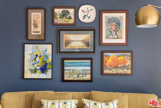 4343 Finley Avenue 28, Los Angeles, CA 90027