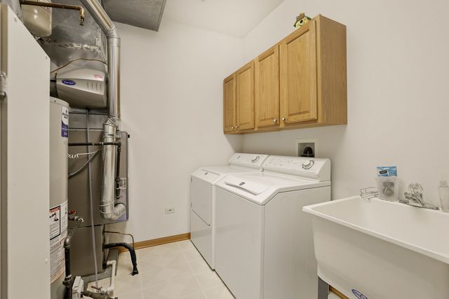 11676 River Terrace, Huntley, IL 60142