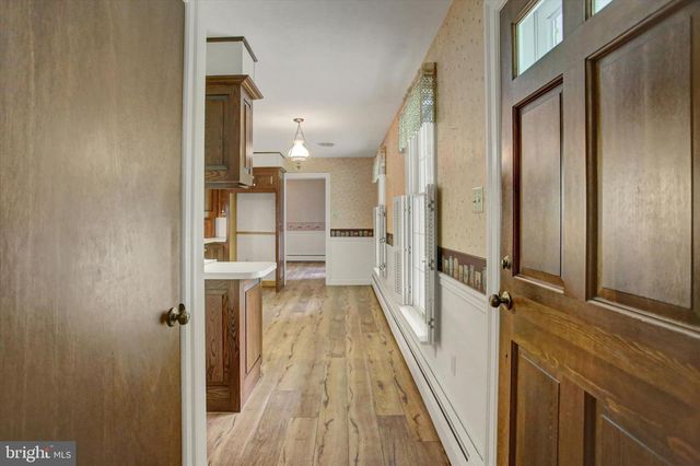 3501 COLONIAL RD, Dover, PA 17315