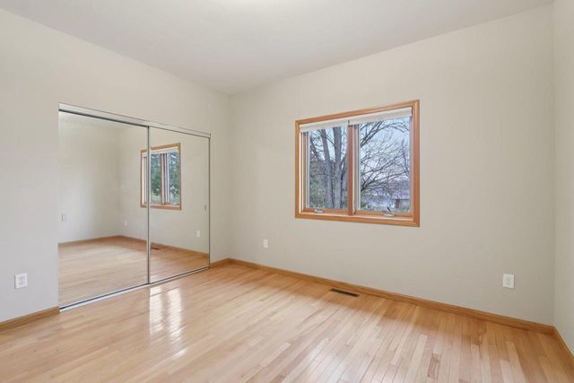 N4371 County Road V, Poynette, WI 53955