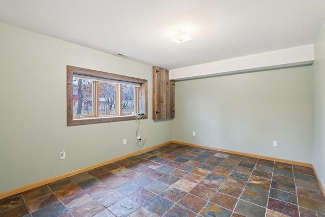 N4371 County Road V, Poynette, WI 53955