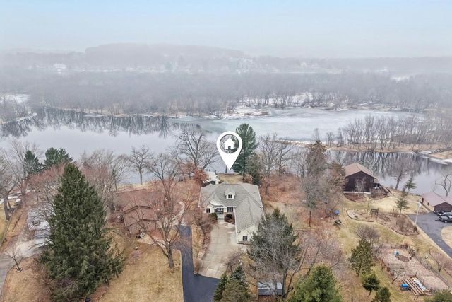 N4371 County Road V, Poynette, WI 53955