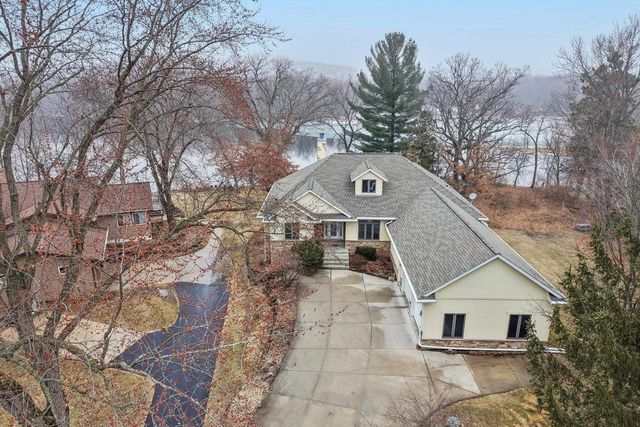 N4371 County Road V, Poynette, WI 53955