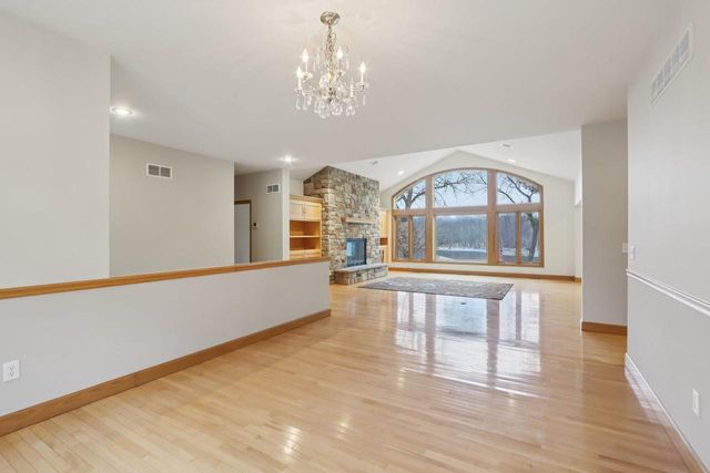 N4371 County Road V, Poynette, WI 53955