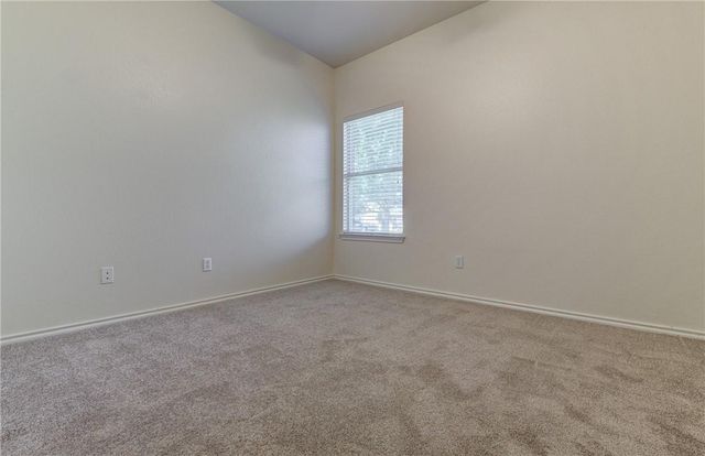 351 Black Cap RUN, Buda, TX 78610