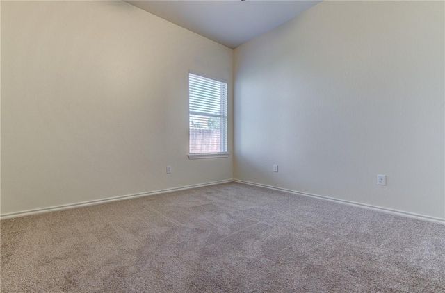 351 Black Cap RUN, Buda, TX 78610
