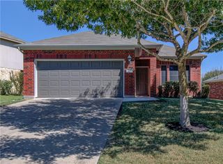 351 Black Cap RUN, Buda, TX 78610
