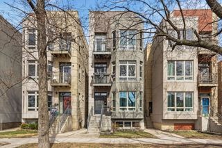 3850 W Wrightwood Avenue 1, Chicago, IL 60647