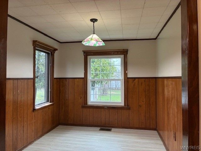 1 Center Street, Evans, NY 14006