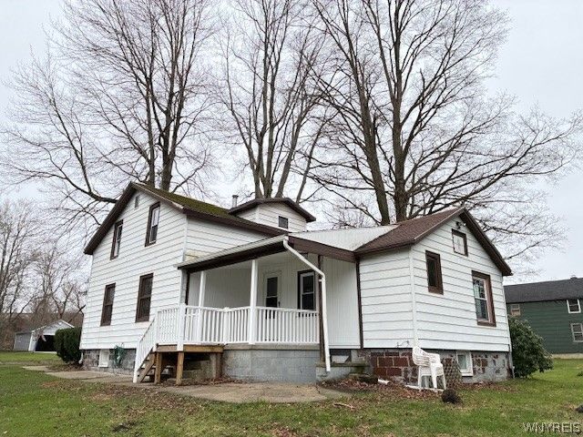 1 Center Street, Evans, NY 14006