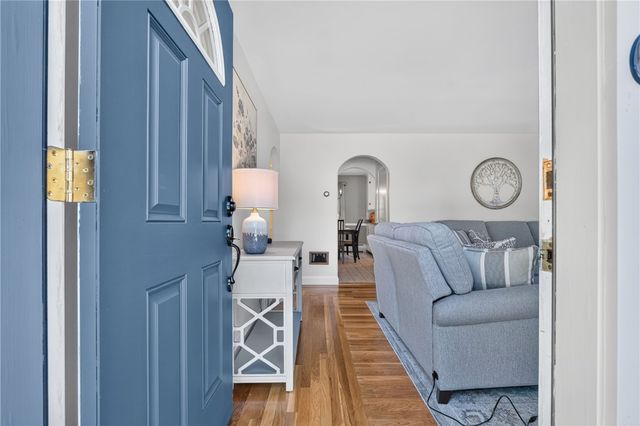 68 Harman Avenue, Seekonk, MA 02771