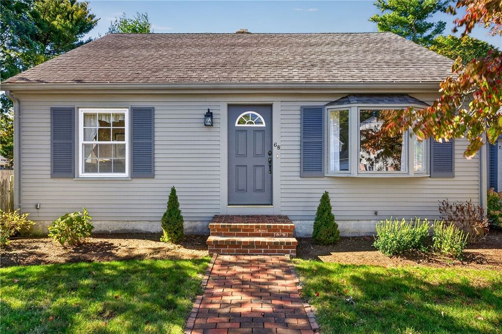 68 Harman Avenue, Seekonk, MA 02771