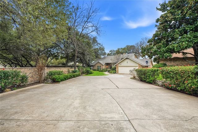 4424 Westridge Avenue, Fort Worth, TX 76116