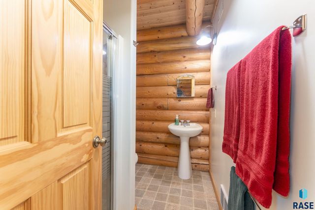 1623 Medary Ave S Avenue S, Brookings, SD 57006