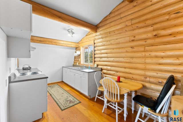 1623 Medary Ave S Avenue S, Brookings, SD 57006