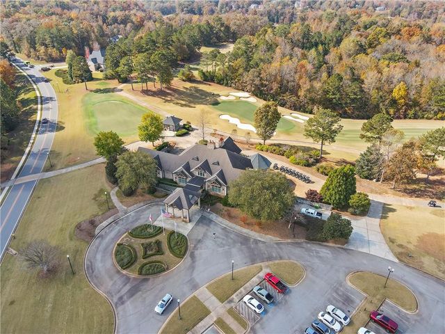 100 Ridge Way, Forsyth, GA 31029