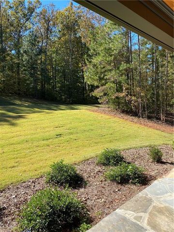100 Ridge Way, Forsyth, GA 31029