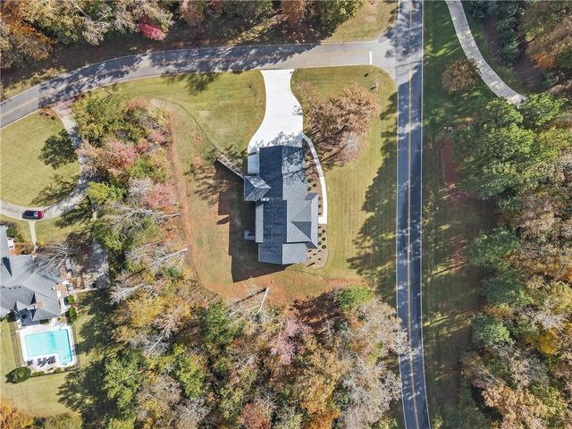 100 Ridge Way, Forsyth, GA 31029