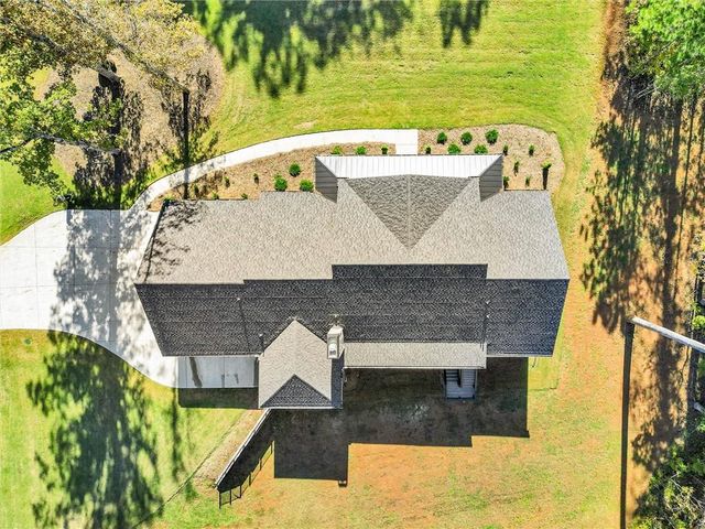 100 Ridge Way, Forsyth, GA 31029