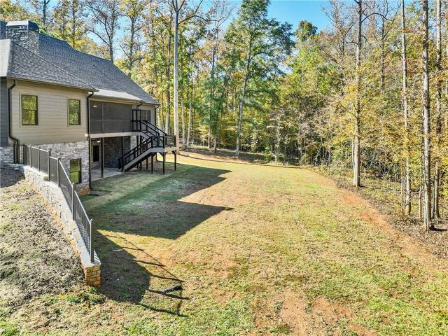 100 Ridge Way, Forsyth, GA 31029