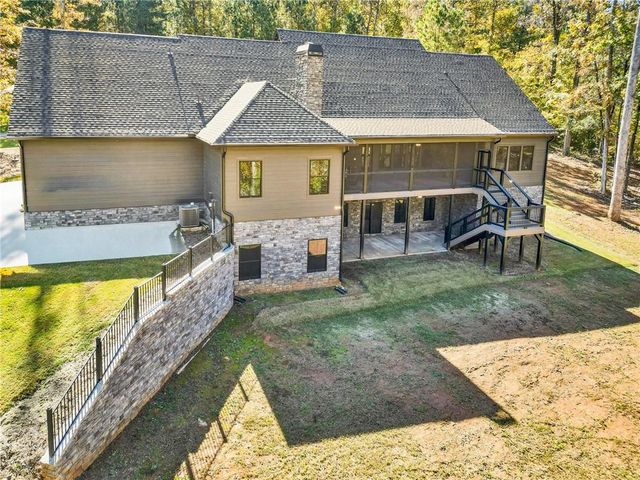 100 Ridge Way, Forsyth, GA 31029