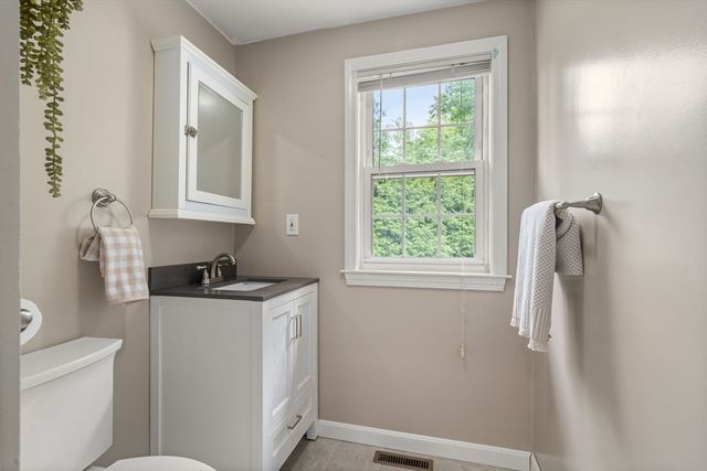 6 Tyler St, Boston, MA 02136