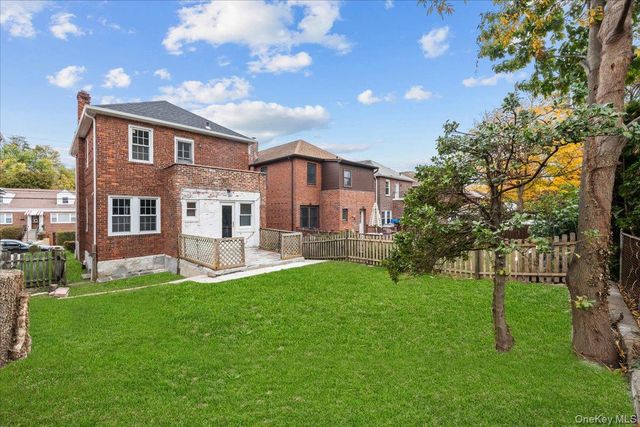 128 Kimball Terrace, Yonkers, NY 10704
