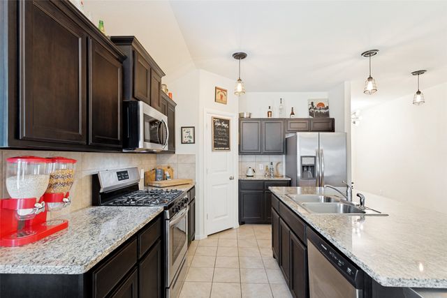 709 Wylie Street, Crowley, TX 76036