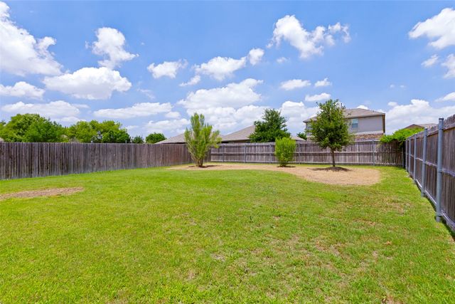 709 Wylie Street, Crowley, TX 76036