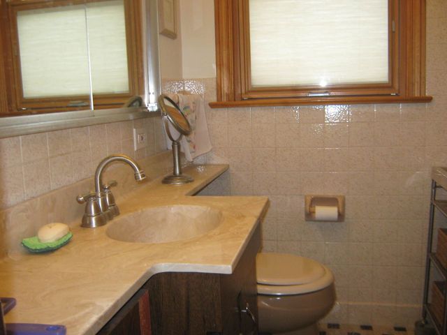 2516 S 7th Avenue, North Riverside, IL 60546