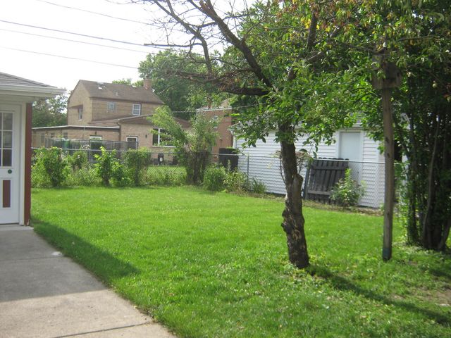 2516 S 7th Avenue, North Riverside, IL 60546