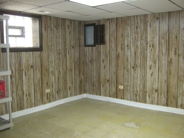 2516 S 7th Avenue, North Riverside, IL 60546