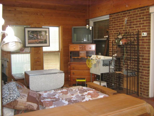2516 S 7th Avenue, North Riverside, IL 60546