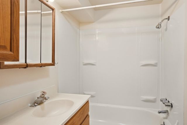 114 2nd St, Cheney, WA 99004