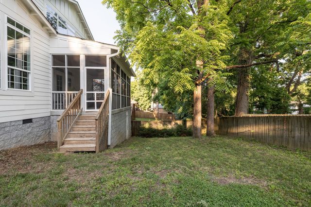 95 McKennell Dr, Nashville, TN 37206